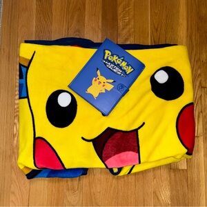 Vintage Pokémon Binder and Blanket